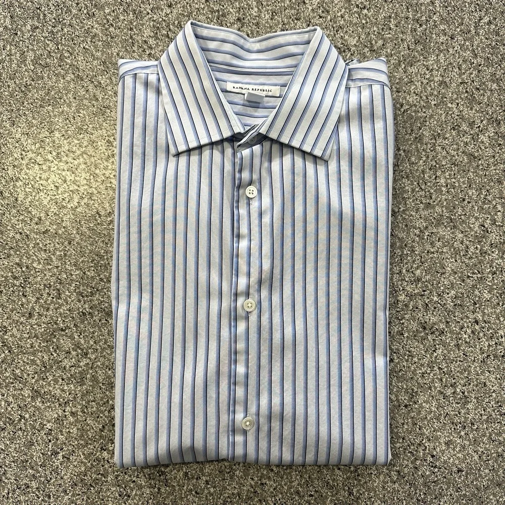 Vintage Banana Republic Dress Shirt Mens XL 17-17.5 Blue Striped LS Button Up